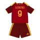 Maillot de foot AS Roma Santiago Castro #9 Domicile vêtements enfant 2026-27 Manches Courtes (+ pantalon court)